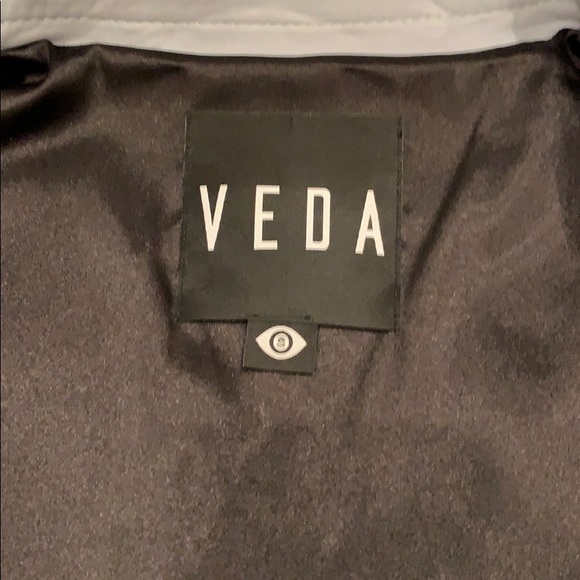 VEDA Leather Jam Jacket - Picture 6 of 7